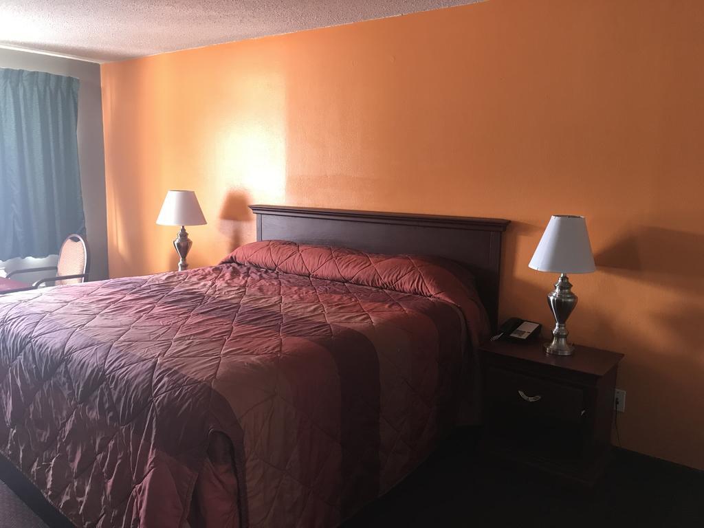 Express Inn 湾城 外观 照片